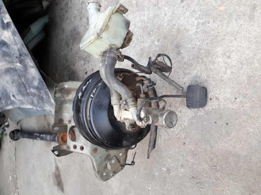 ขายหม้อลมเบครชั้นครึ่งE24