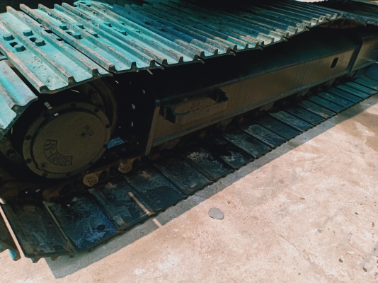 ขายจ้า..KOBELCO SK120-3 มาร์คไฟว์  ซุปเปอร์  เก่านอกแท้  แทรคใหญ่ 70 ใช้งานมา 6,xxxชั่วโมง  สภาพสวย พร้อมใช้  โทร 089-3818694 จ๊อย