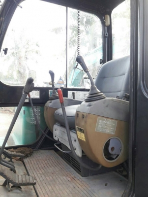 ขายจ้า..KOBELCO SK045 เก่านอกแท้  สภาพสวย เดิมๆๆ  ไฟฟ้าครบ  พร้อมใช้ โทร 0893818694จ๊อย