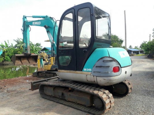 ขายจ้า..KOBELCO SK045 เก่านอกแท้  สภาพสวย เดิมๆๆ  ไฟฟ้าครบ  พร้อมใช้ โทร 0893818694จ๊อย