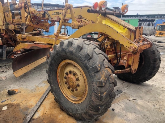 รถเกรด cat 120G ใบมีด 12 ฟุต รถเกรด cat 120G ใบมีด 12 ฟุต