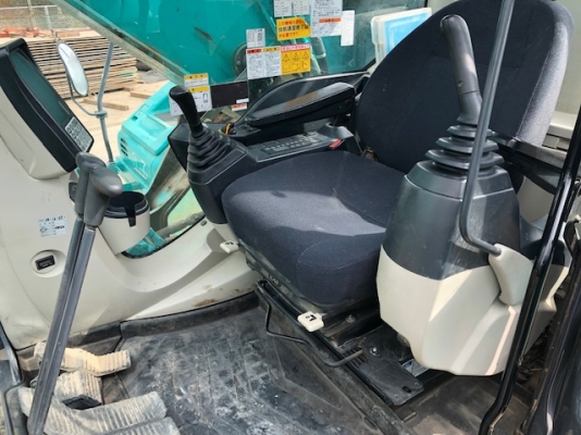 ขาย KOBELCO SK200-9 # YN13 Year 2014 เก่านอกจากญี่ปุ่น ยังไม่เคยใช้งานในเมืองไทย สนใจติดต่อ อำพล 090-9694506,