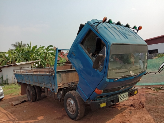 Isuzu NPR59LU 115 แรงเกียรสั้น หัวยกได้ ห้างแท้ปี37. เล่มพร้อม Isuzu NPR59LU 115 แรงเกียรสั้น หัวยกได้ ห้างแท้ปี37. เล่มพร้อม