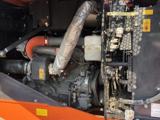 ขายรถตักล้อยาง HITACHI ZW140-5B (เท่าเทียบ WA200-7) ปี 2015 นำเข้าเองจากญี่ปุ่น สภาพสวยพร้อมใช้ มีVDOการทำงานครับ