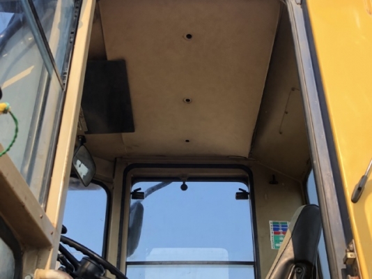 ขายรถตักล้อยาง KOMATSU WA300-1 นำเข้าเองจากญี่ปุ่น สภาพสวยพร้อมใช้ มีVDOการทำงานครับ ขายรถตักล้อยาง KOMATSU WA300-1 นำเข้าเองจากญี่ปุ่น สภาพสวยพร้อมใช้ มีVDOการทำงานครับ