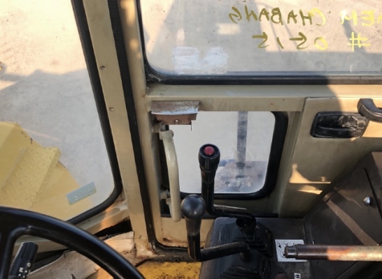 ขายรถตักล้อยาง KOMATSU WA300-1 นำเข้าเองจากญี่ปุ่น สภาพสวยพร้อมใช้ มีVDOการทำงานครับ ขายรถตักล้อยาง KOMATSU WA300-1 นำเข้าเองจากญี่ปุ่น สภาพสวยพร้อมใช้ มีVDOการทำงานครับ