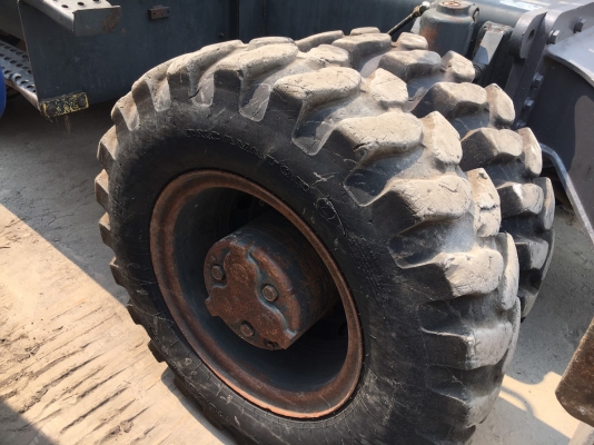 Komatsu PW130ES-6K รถขุดล้อยาง นำเข้าจากญี่ปุ่น โทร. 080-6565422 (หนิง)