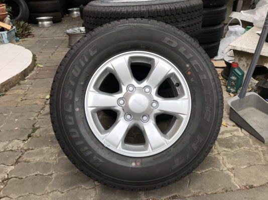 ล้อ isuzu ขอบ 16 พร้อมยางป้ายแดงปี 19
