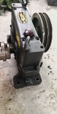 2,800 บ.โทร 083-2000058 LINE ID:line832923SPEED REDUCER ชุดเกียร์ทดรอบแบบใช้งานป้อนได้ทั้งสองด้าน (ท