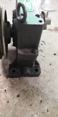 2,800 บ.โทร 083-2000058 LINE ID:line832923SPEED REDUCER ชุดเกียร์ทดรอบแบบใช้งานป้อนได้ทั้งสองด้าน (ท