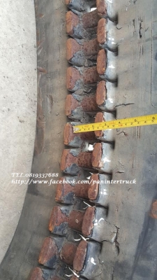 SALE* FROM JAPANแทรคยาง(ข้อถี่-ข้อกว้าง) สำหรับรถไซค์ 20 ,25 ,30, 35/ ขนาด300*52.5*84(ข้อถี่)*คู่ละ*17,000บาท เท่านั้น!!