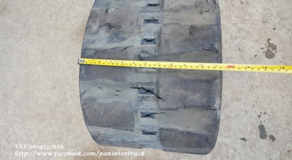 SALE* FROM JAPANแทรคยาง(ข้อถี่-ข้อกว้าง) สำหรับรถไซค์ 20 ,25 ,30, 35/ ขนาด300*52.5*84(ข้อถี่)*คู่ละ*17,000บาท เท่านั้น!!