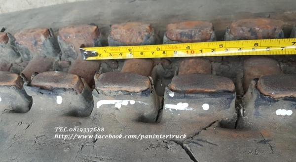 SALE* FROM JAPANแทรคยาง(ข้อถี่-ข้อกว้าง) สำหรับรถไซค์ 20 ,25 ,30, 35/ ขนาด300*52.5*84(ข้อถี่)*คู่ละ*17,000บาท เท่านั้น!!