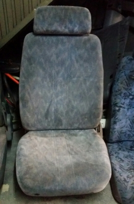 เบาะ ตัวละ800 คิดค่าจัดส่งตะหาก