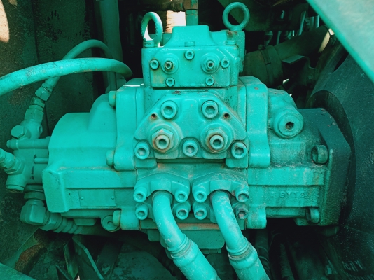 ขายจ้า..KOBELCO SK120-3 มาร์คไฟว์ ซุปเปอร์ เก่านอกแท้ แทรคใหญ่ 70 ใช้งานมาแค่ 6,xxx ชั่วโมง พร้อมใช้ โทร 089-3818694 จ๊อย ขายจ้า..KOBELCO SK120-3 มาร์คไฟว์ ซุปเปอร์ เก่านอกแท้ แทรคใหญ่ 70 ใช้งานมาแค่ 6,xxx ชั่วโมง พร้อมใช้ โทร 089-3818694 จ๊อย