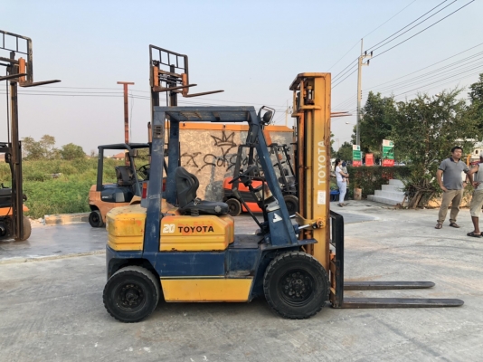 TOYOTA 5FG20 ขนาด2ตัน เสาสูง 3.7เมตร ไม่เคยใช้งานในไทย