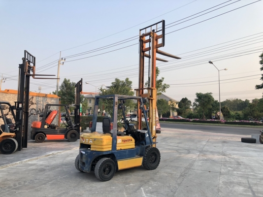 TOYOTA 5FG20 ขนาด2ตัน เสาสูง 3.7เมตร ไม่เคยใช้งานในไทย