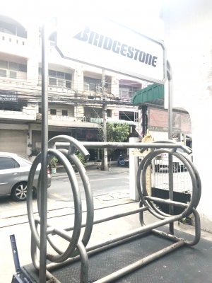 ชั้นเหล็กวางยางรถยนต์มือสอง