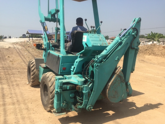 WA30-2 KOMATSU รถนอกใช้ไป2,xxxชั่วโมง @270,000 รถตักเอวอ่อนแขนยาว มีชุดหลังขุด สภาพสวย พร้อมเอกสารอินวอย สนใจโทรหาที่เบอร์ 081-989-1989 หรั่งครับ WA30-2 KOMATSU รถนอกใช้ไป2,xxxชั่วโมง @270,000 รถตักเอวอ่อนแขนยาว มีชุดหลังขุด สภาพสวย พร้อมเอกสารอินวอย สนใจโทรหาที่เบอร์ 081-989-1989 หรั่งครับ