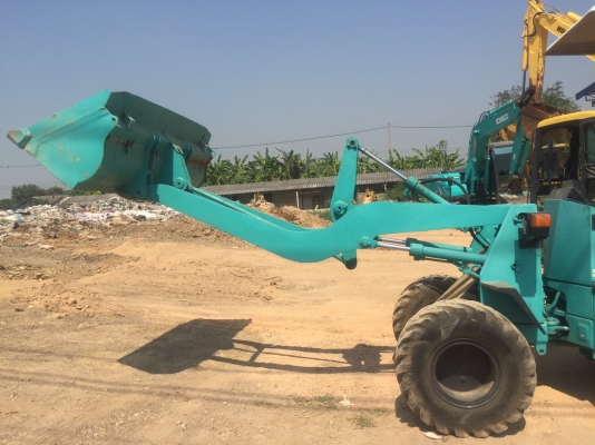 WA30-2 KOMATSU รถนอกใช้ไป2,xxxชั่วโมง @270,000 รถตักเอวอ่อนแขนยาว มีชุดหลังขุด สภาพสวย พร้อมเอกสารอินวอย สนใจโทรหาที่เบอร์ 081-989-1989 หรั่งครับ WA30-2 KOMATSU รถนอกใช้ไป2,xxxชั่วโมง @270,000 รถตักเอวอ่อนแขนยาว มีชุดหลังขุด สภาพสวย พร้อมเอกสารอินวอย สนใจโทรหาที่เบอร์ 081-989-1989 หรั่งครับ