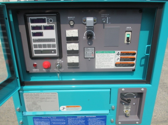 ขายเครื่องปั่นไฟ 25KVA  DENYO DCA-25ESI ของใหม่ สนใจติดต่อ อำพล 090-9694506 / 080-3031241