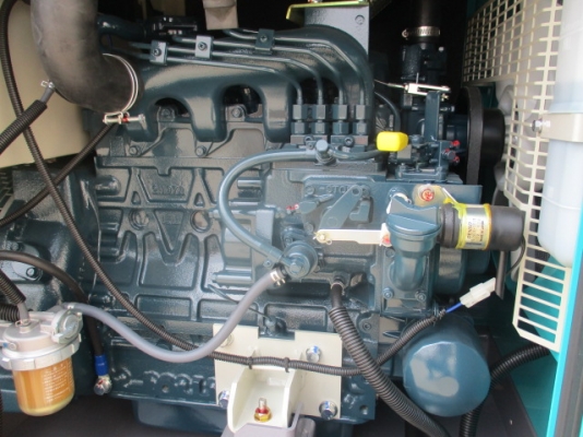 ขายเครื่องปั่นไฟ 25 KVA : DCA-25ESK ของใหม่ สนใจติดต่อ อำพล 090-9694506/ 080-3031241