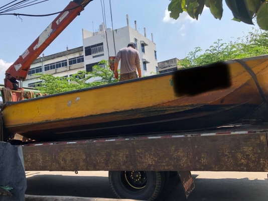 ขาย เรือไฟเบอร์ท้องแบน กว้าง 2.2เมตร ยาว 6.40 เมตร ราคา 48,000 ขาย เรือไฟเบอร์ท้องแบน กว้าง 2.2เมตร ยาว 6.40 เมตร ราคา 48,000