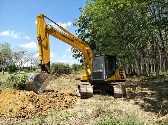 มี VDO ให้ชม.KOMATSU PC120-3 ราคา 300000