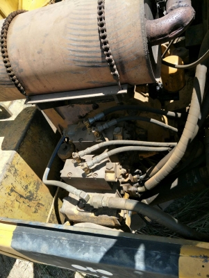 มี VDO ให้ชม.KOMATSU PC120-3 ราคา 300000