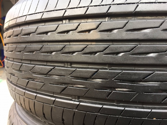 ขายยาง BRIDGESTONE TURANZA GR-100 215-50-17 ปี17