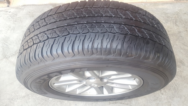 ขายล้อ Toyota Fortuner ขอบ17 ยางปี18  4 ล้อ