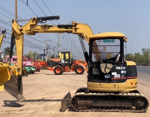 ขายรถขุด CAT 305SR นำเข้าจากญี่ปุ่น สภาพสวยพร้อมใช้ มีVDOการทำงานครับ