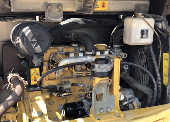 ขายรถขุด CAT 305SR นำเข้าจากญี่ปุ่น สภาพสวยพร้อมใช้ มีVDOการทำงานครับ