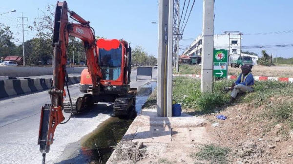 ขายแบคโฮคูโบต้า KX161-3 มีหัวแย็กพร้อมบุ้งกี๋เอกสารเล่มทะเบียน