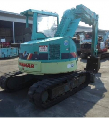 ขายรถขุด yanmar B5-2 เครื่อง 4 สูบ สภาพดี ขายรถขุด yanmar B5-2 เครื่อง 4 สูบ สภาพดี