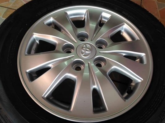 ล้อแม็ก Toyota Innova ขอบ 15 พร้อมยาง Dunlop LM704 205 65 15 ปี 17 ทั้งชุด 6,900.- เทิร์นได้ใส่ฟรี รับบัตรเครดิต ส่งทั่วไทยค่ะ ล้อแม็ก Toyota Innova ขอบ 15 พร้อมยาง Dunlop LM704 205 65 15 ปี 17 ทั้งชุด 6,900.- เทิร์นได้ใส่ฟรี รับบัตรเครดิต ส่งทั่วไทยค่ะ