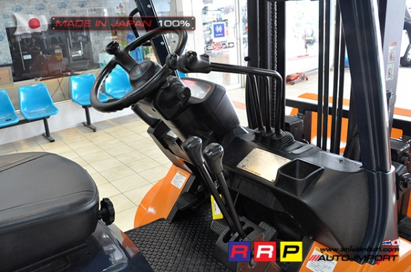 ขายรถโฟล์คลิฟท์มือสอง TOYOTA รุ่น 7FD15-18053 นำเข้าจากประเทศญี่ปุ่น 100\% ไม่เคยใช้งานในไทย ขายรถโฟล์คลิฟท์มือสอง TOYOTA รุ่น 7FD15-18053 นำเข้าจากประเทศญี่ปุ่น 100\% ไม่เคยใช้งานในไทย