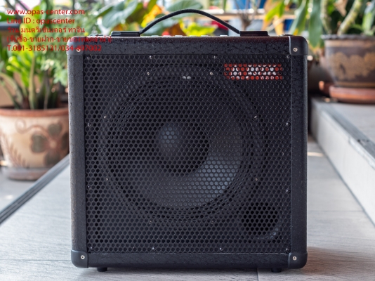 ตู้แอมป์เบส/กีต้าร์ Rock รุ่น BA-812 ดอก 12 นิ้ว กำลังขับ 100 วัตต์ สภาพใหม่มาก ตู้แอมป์เบส/กีต้าร์ Rock รุ่น BA-812 ดอก 12 นิ้ว กำลังขับ 100 วัตต์ สภาพใหม่มาก