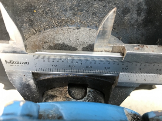 ขายมอเตอร์เกียร์ Cycro drive Sumitomo 7.5HP. 380V อัตราทด 1:11 เพลาออกประมาณ 130รอบต่อนาที มีระบบเบรคในตัว สภาพดีหมุนนิ่ม พร้อมใช้งาน (ไม่มีฝาครอบหลักไฟ) ขายมอเตอร์เกียร์ Cycro drive Sumitomo 7.5HP. 380V อัตราทด 1:11 เพลาออกประมาณ 130รอบต่อนาที มีระบบเบรคในตัว สภาพดีหมุนนิ่ม พร้อมใช้งาน (ไม่มีฝาครอบหลักไฟ)