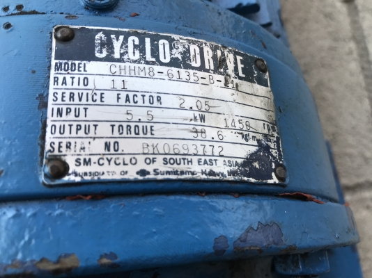 ขายมอเตอร์เกียร์ Cycro drive Sumitomo 7.5HP. 380V อัตราทด 1:11 เพลาออกประมาณ 130รอบต่อนาที มีระบบเบรคในตัว สภาพดีหมุนนิ่ม พร้อมใช้งาน (ไม่มีฝาครอบหลักไฟ) ขายมอเตอร์เกียร์ Cycro drive Sumitomo 7.5HP. 380V อัตราทด 1:11 เพลาออกประมาณ 130รอบต่อนาที มีระบบเบรคในตัว สภาพดีหมุนนิ่ม พร้อมใช้งาน (ไม่มีฝาครอบหลักไฟ)