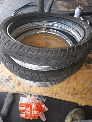 ยาง เวฟ 110I ยกชุด ไม่ลดค่ะ