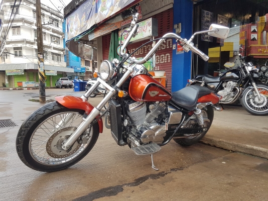 ขาย HONDA SHADOW SLASHER400 ปี2006 กุญแจชิฟ สีเดิม โครเมี่ยมเงา ท่อแต่ง แฮนด์โหน อินวอยส์ สรรพสามิตร