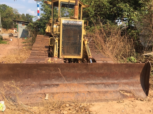 ขายรถแทรกเตอร์ CAT D5H เกียร์ตัด