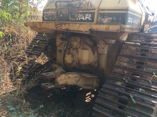 ขายรถแทรกเตอร์ CAT D5H เกียร์ตัด