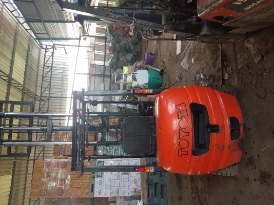 รถโฟลคลิฟ รถโฟลคลิฟ