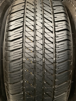 ยางป้ายแดง Bridgestone 265-65-17 ปี 18 หนานิ่ม เต็มๆ ตุ่มชัดๆทุกเส้น