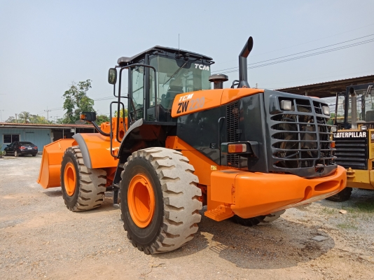 รถตัก เก่านอก ขายถูก TCM ZW220 นำเข้าจากญี่ปุ่น สภาพสวย ราคาไม่แพง โทร.090-986-2521 อ๊อบ รถตัก เก่านอก ขายถูก TCM ZW220 นำเข้าจากญี่ปุ่น สภาพสวย ราคาไม่แพง โทร.090-986-2521 อ๊อบ