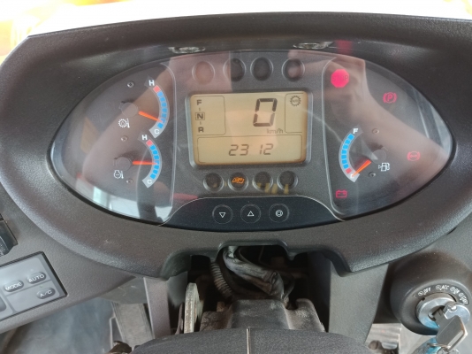 รถตัก เก่านอก ขายถูก TCM ZW220 นำเข้าจากญี่ปุ่น สภาพสวย ราคาไม่แพง โทร.090-986-2521 อ๊อบ รถตัก เก่านอก ขายถูก TCM ZW220 นำเข้าจากญี่ปุ่น สภาพสวย ราคาไม่แพง โทร.090-986-2521 อ๊อบ