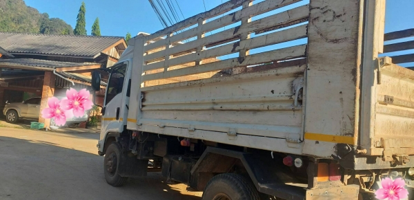 ขายรถบรรทุก 6 ล้อดัมพ์ ISUZU FRR 210 แรงม้าปี 2553 ราคา 650000