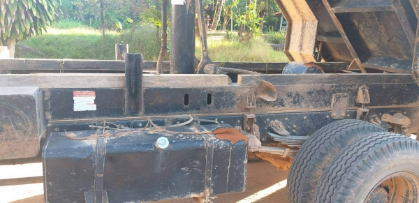 ขายรถบรรทุก 6 ล้อดัมพ์ ISUZU FRR 210 แรงม้าปี 2553 ราคา 650000